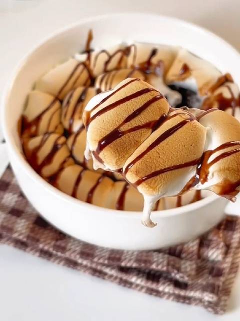 詹姆斯斥资2700万为布朗尼购置豪宅，南湾湖人战