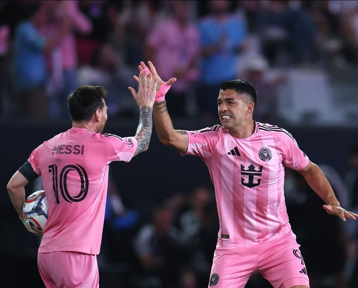 梅西双响助迈阿密国际逆转奥斯汀FC